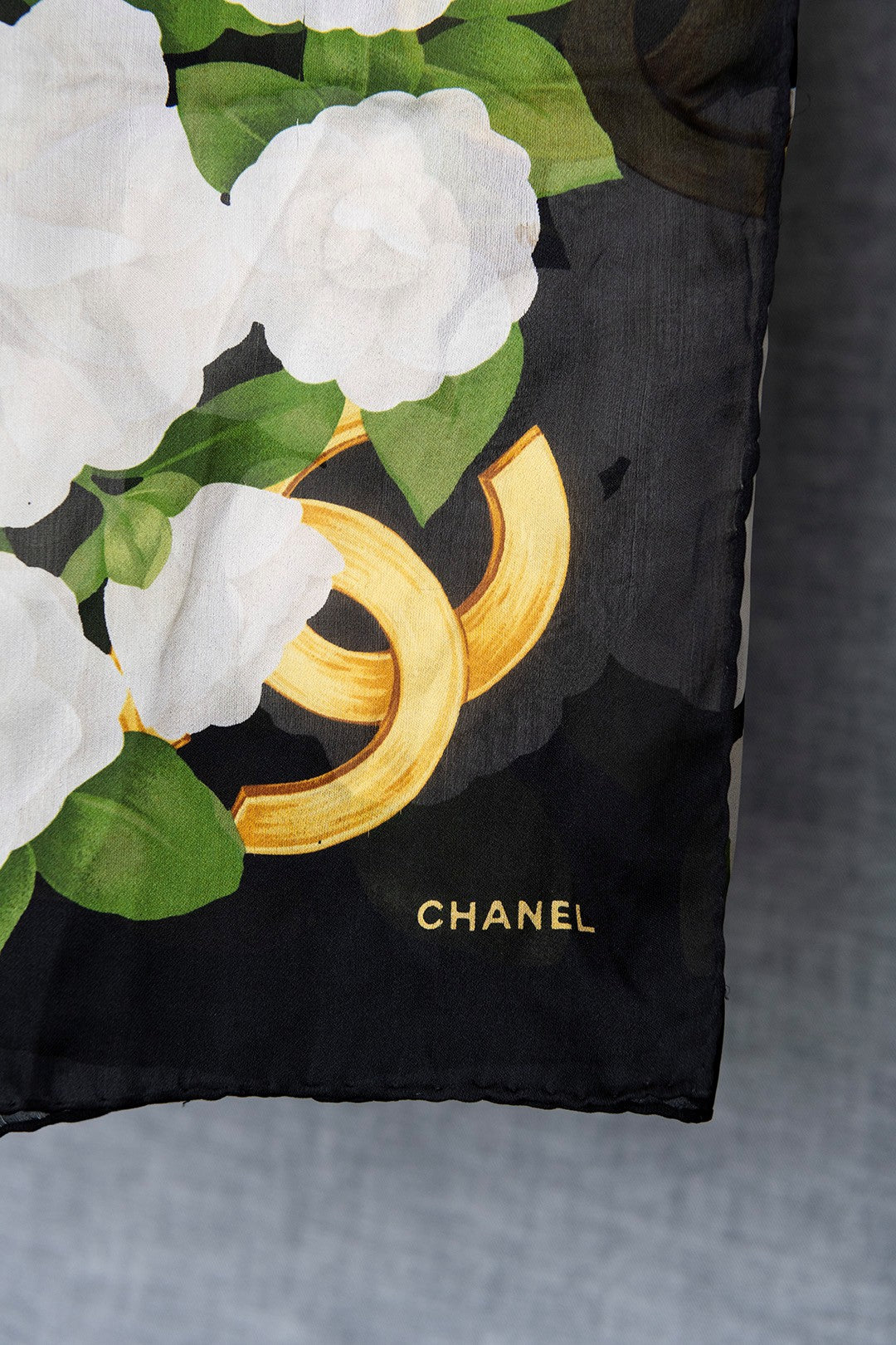 FOULARD