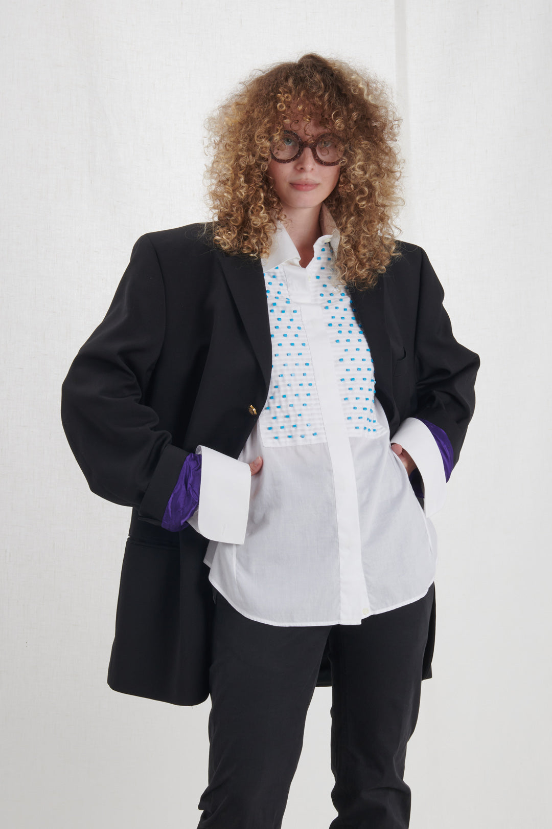 CAMICIA CON APPLICAZIONI TURCHESI
