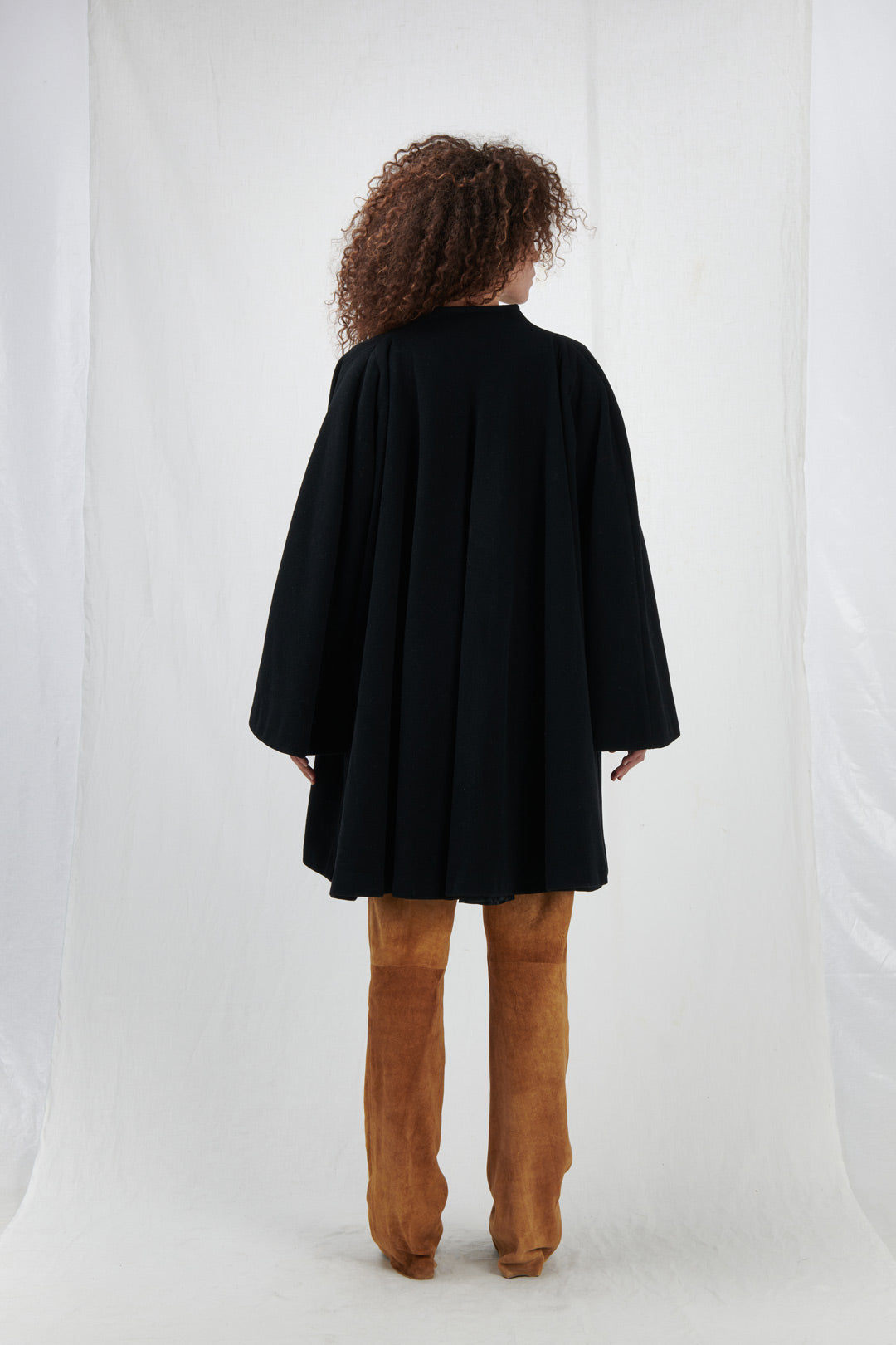 CAPPA KIMONO IN LANA NERA