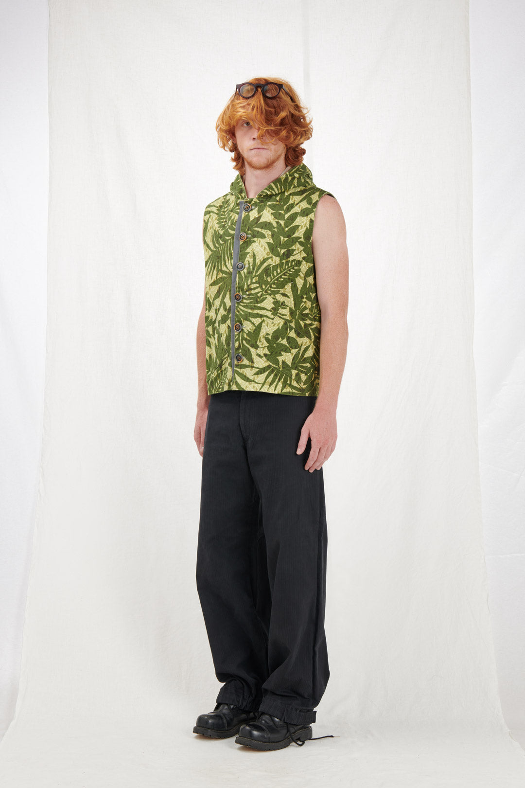 GILET VERDE CON CAPPUCCIO