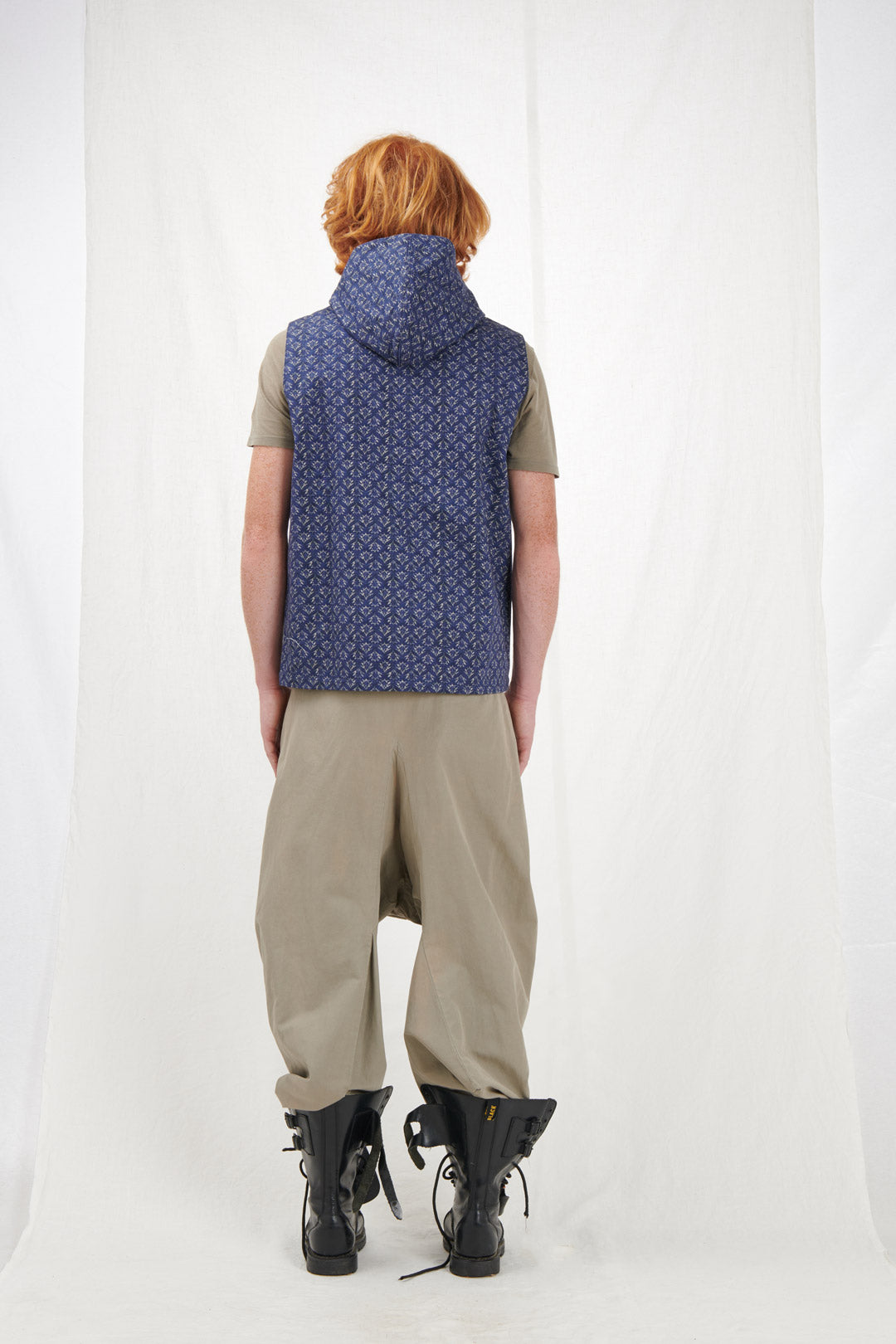GILET CON CAPPUCCIO BLU