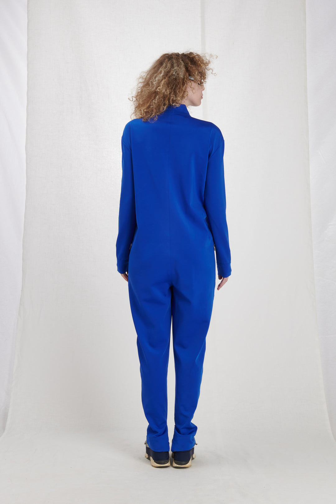 TUTA BLU