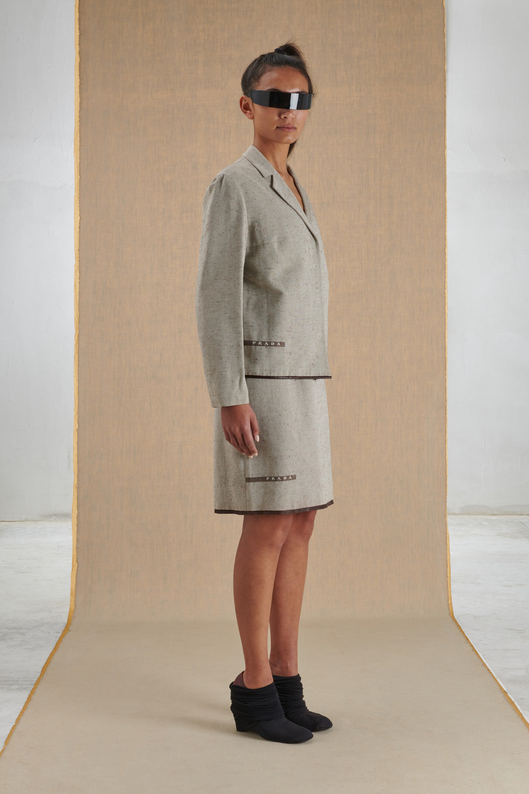 COMPLETO GIACCA E ABITO CON INSERTI IN PELLE