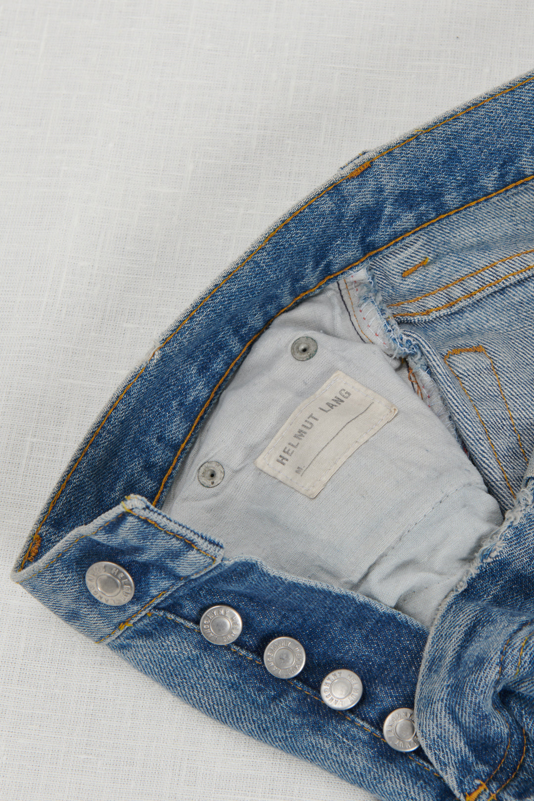LIGHT LOW WAIST JEANS