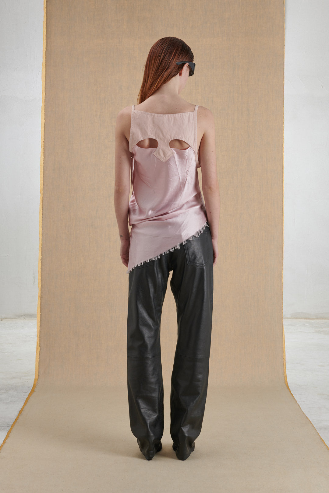 TOP ROSA CON SCOLLO