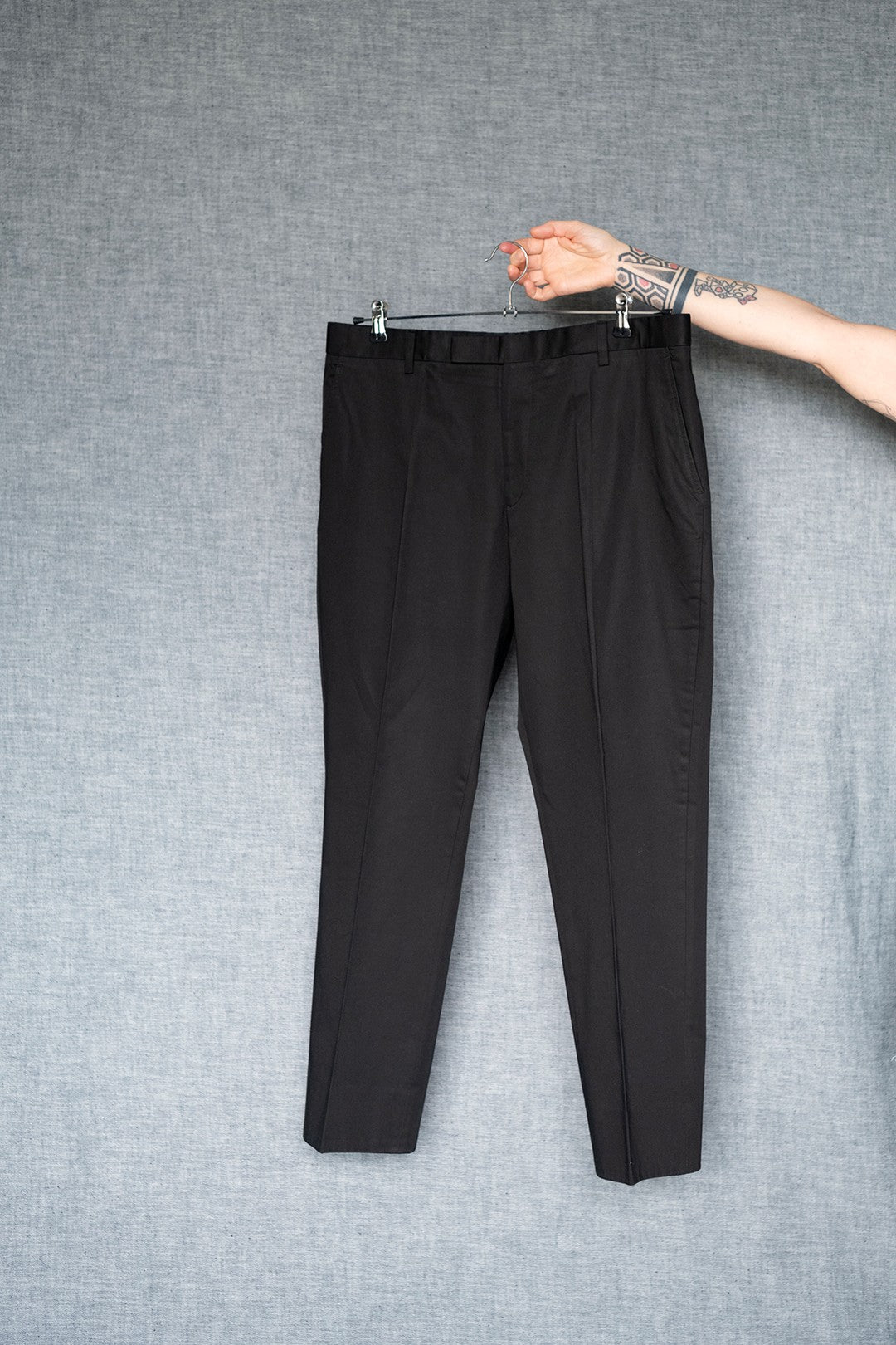 PANTALONI NERI