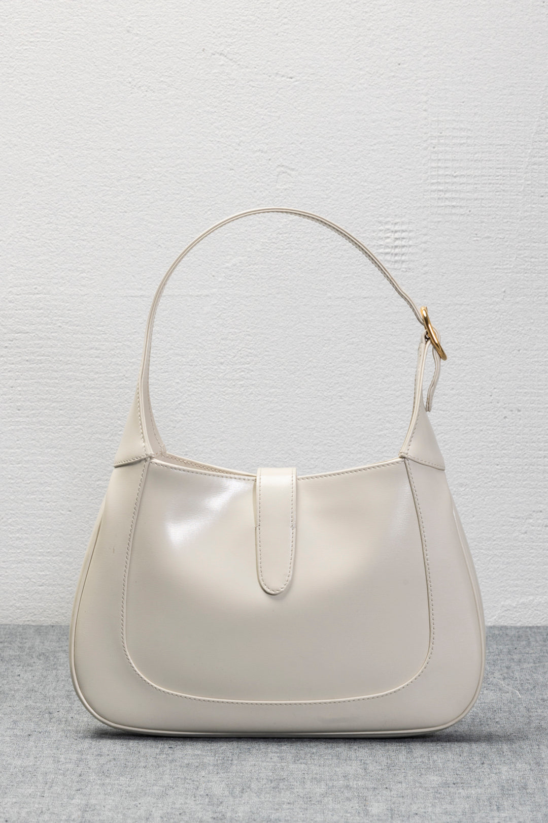 BORSA GUCCI JACKIE OKAY